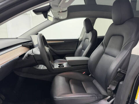 2025 Tesla Model Y Long Range