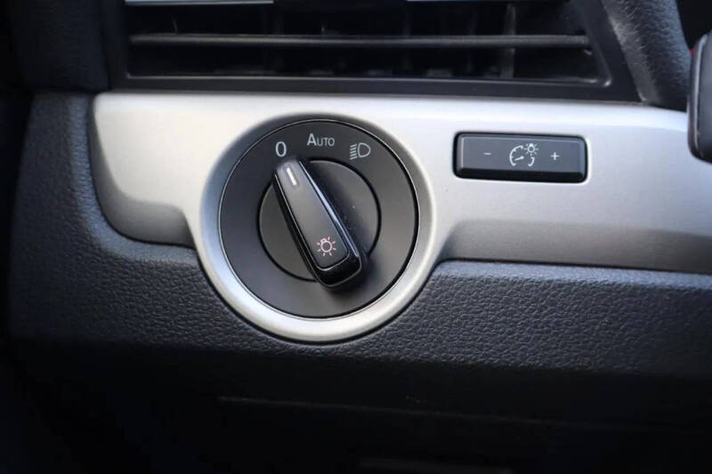 2021 Volkswagen Passat S