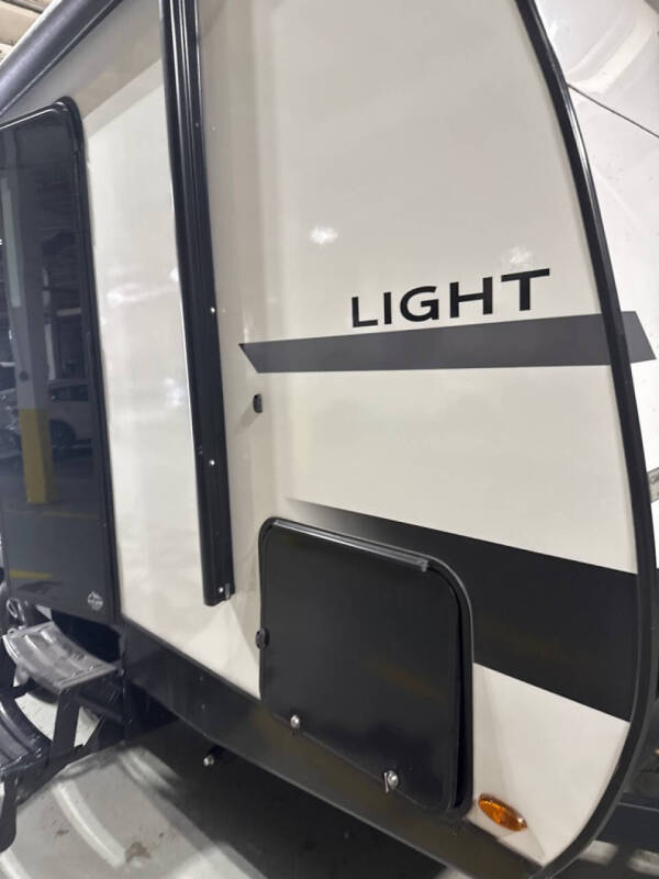 2025 Coleman COLEMAN LIGHT