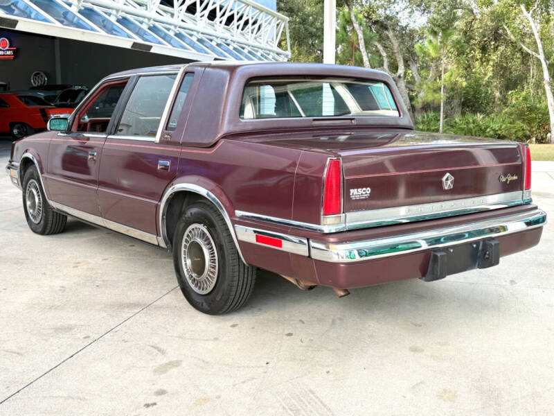 1990 Chrysler New Yorker