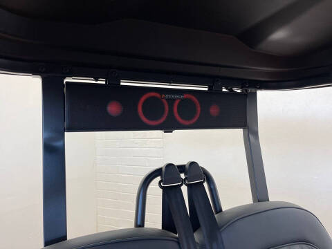 2025 Denago Rover XL