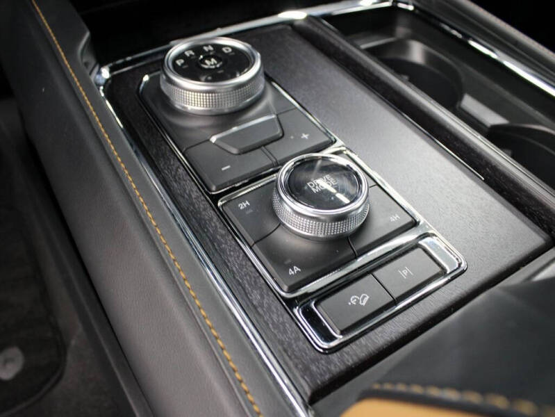 2024 Ford Expedition Platinum