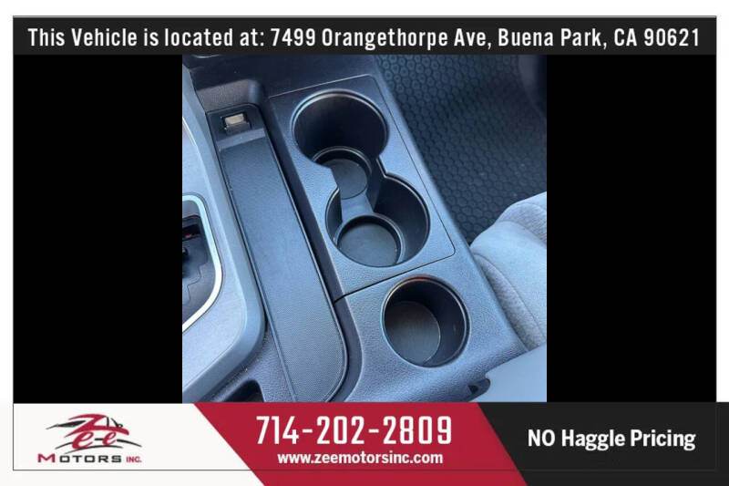 2017 Toyota Sequoia SR5