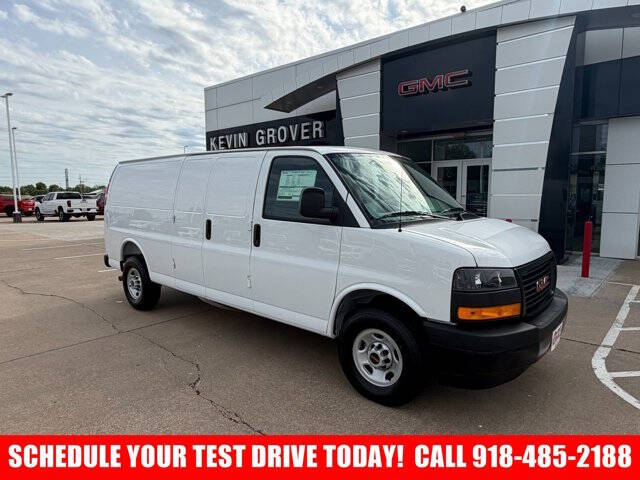 2026 GMC Savana 2500