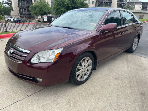 2007 Toyota Avalon for sale at Zoom ATX in Austin TX