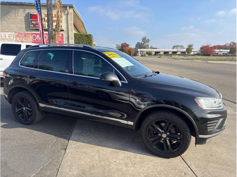 2017 Volkswagen Touareg V6 Wolfsburg