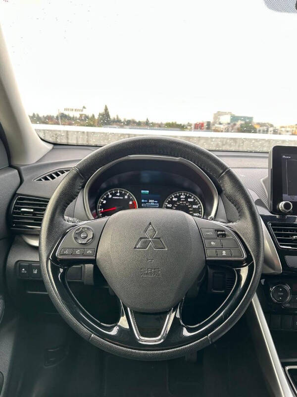 2024 Mitsubishi Eclipse Cross SE