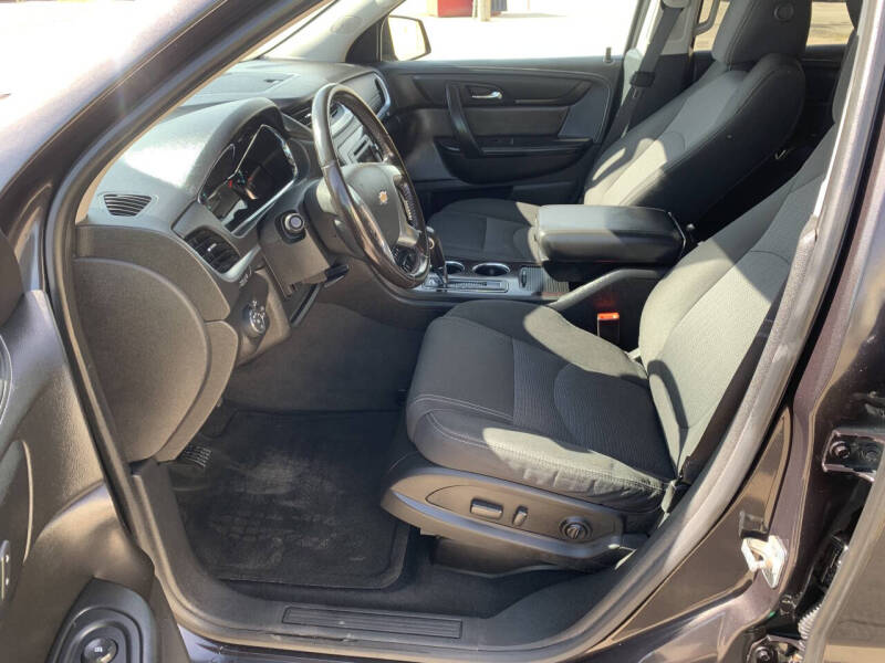 2017 Chevrolet Traverse LT