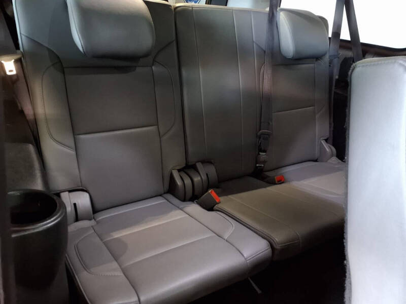 2017 Chevrolet Suburban LT