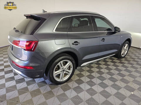 2024 Audi Q5 e quattro S line Premium 55 TFSI