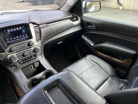 2016 Chevrolet Suburban LT