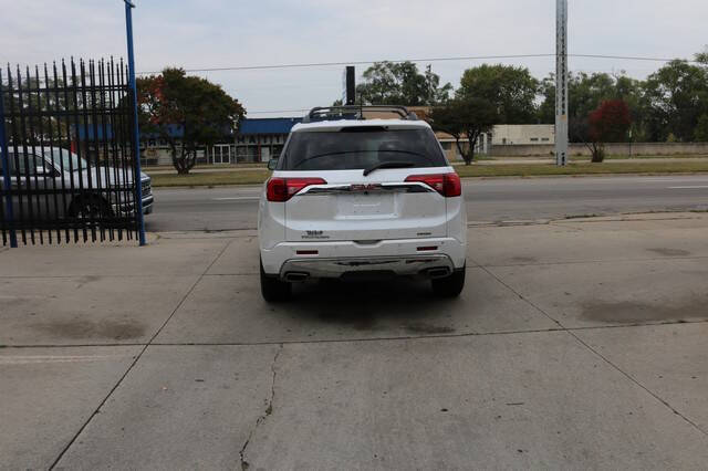 2019 GMC Acadia Denali