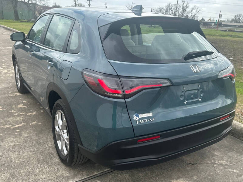 2024 Honda HR-V LX