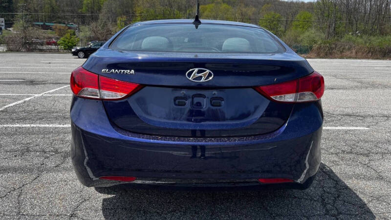 2011 Hyundai Elantra GLS