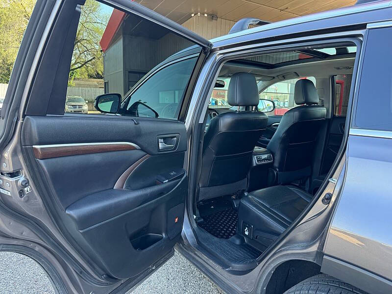 2016 Toyota Highlander