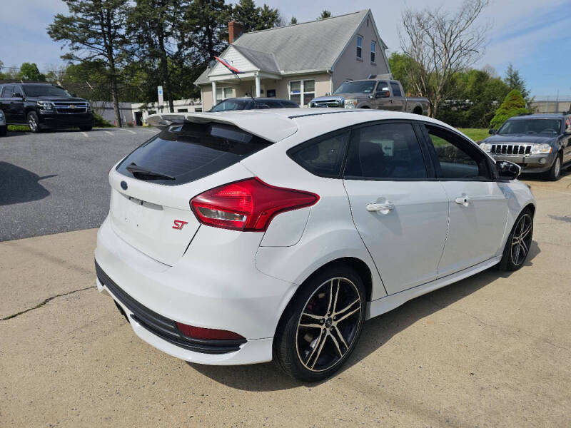 2018 Ford Focus ST