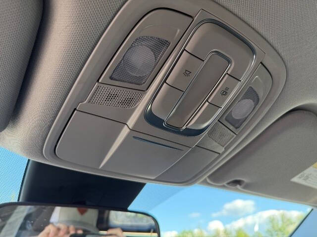 2019 Hyundai Santa Fe SE 2.4L
