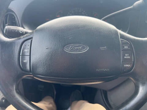 1999 Ford E-Series E-350 SD