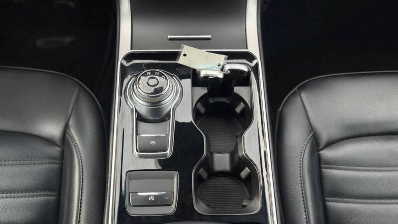 2019 Ford Edge SEL