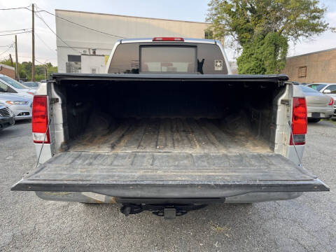 2006 Nissan Titan SE