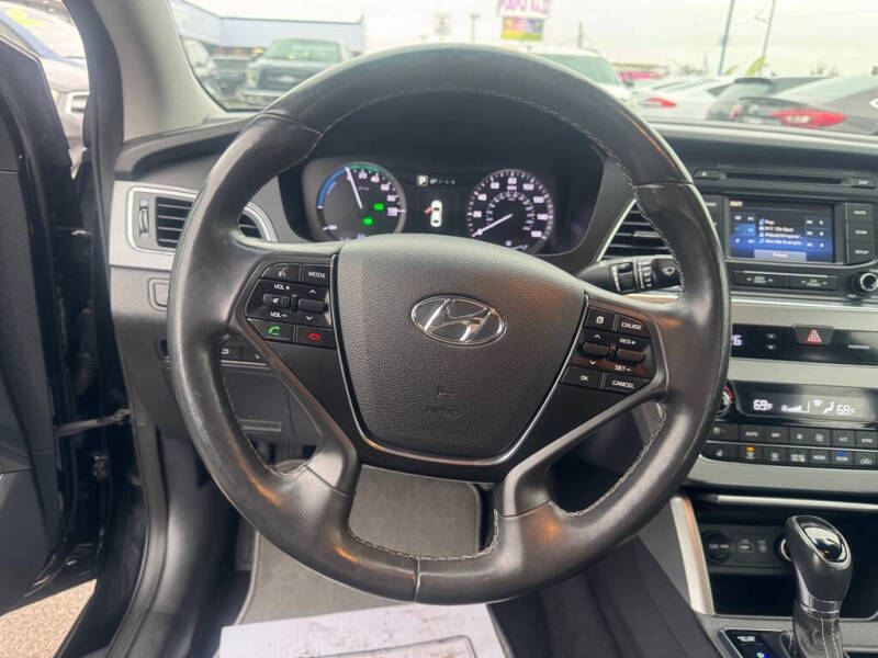 2016 Hyundai Sonata Hybrid