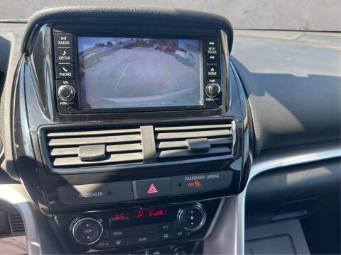 2024 Mitsubishi Eclipse Cross ES