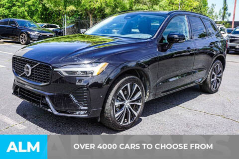 2024 Volvo XC60 B5 Plus Dark Theme