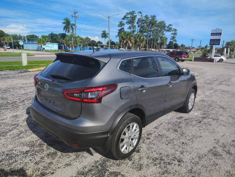 2021 Nissan Rogue Sport S