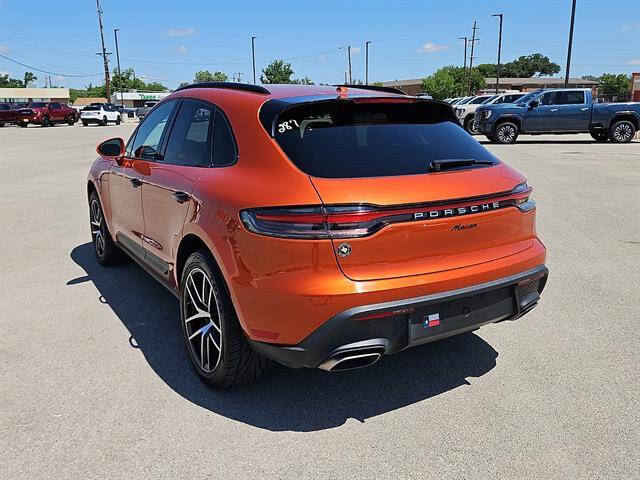 2022 Porsche Macan