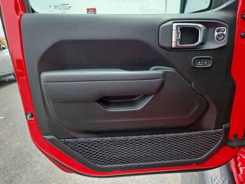 2025 Jeep Gladiator Sport S