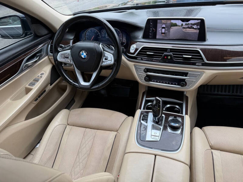 2017 BMW 7 Series 740i xDrive