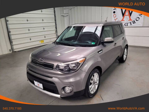 2018 Kia Soul +