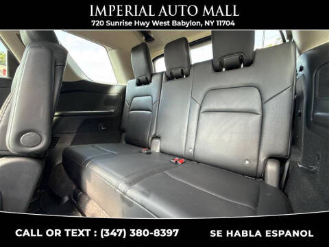 2022 Nissan Pathfinder SL