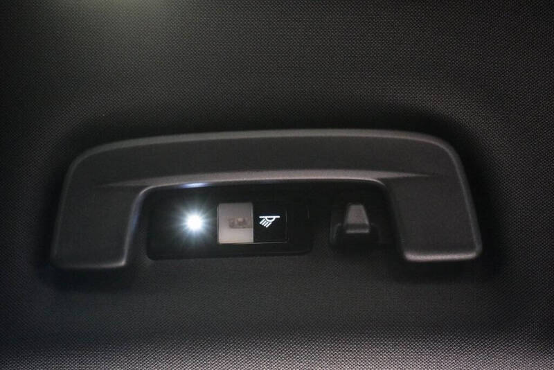 2022 Porsche Panamera 4 Platinum Edition