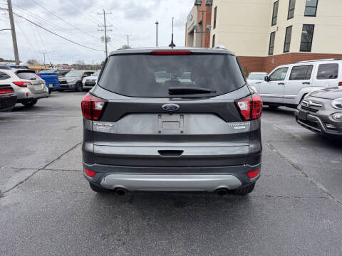 2019 Ford Escape Titanium