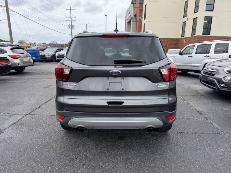 2019 Ford Escape Titanium