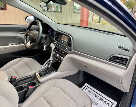 2020 Hyundai Elantra