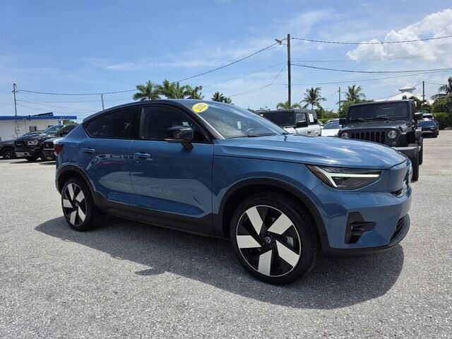 2022 Volvo C40 Recharge Pure Electric P8