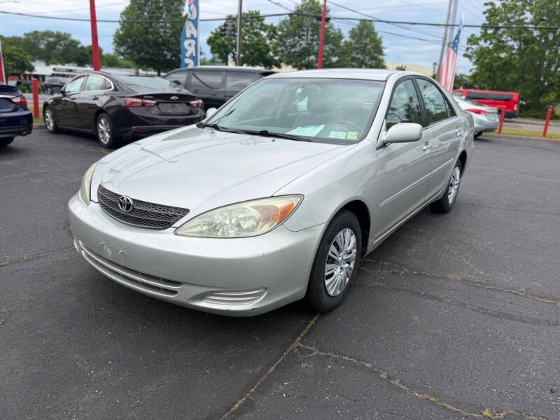 2004 Toyota Camry LE