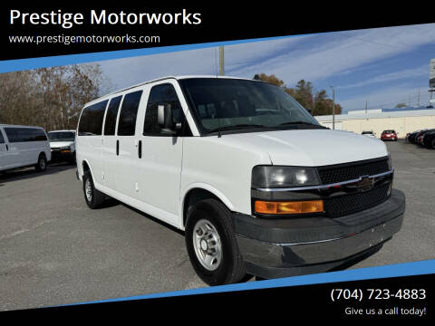 2017 Chevrolet Express LT 3500