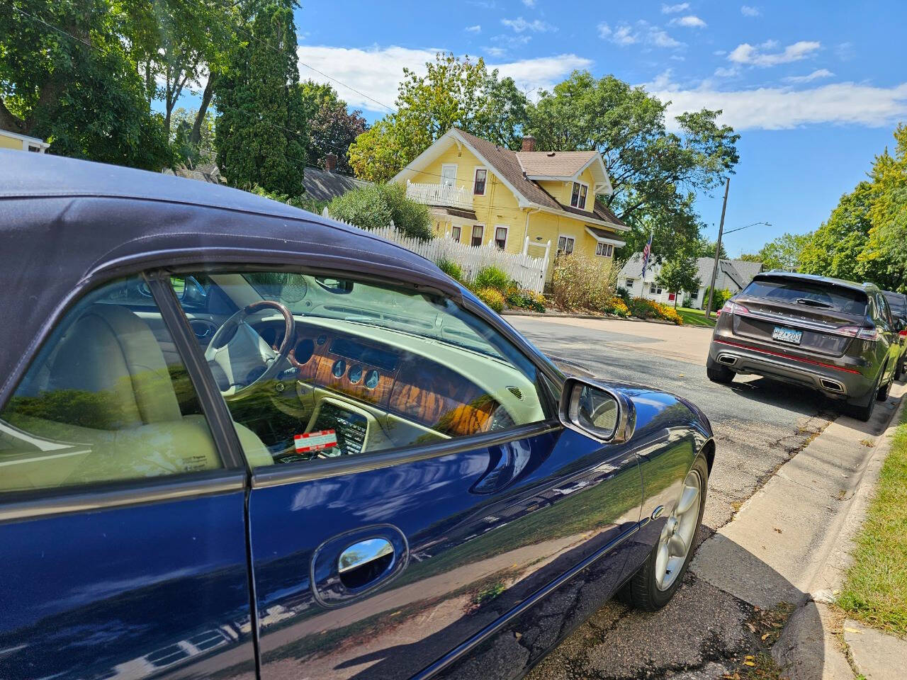1998 Jaguar XK-Series 77