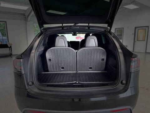 2022 Tesla Model X Plaid