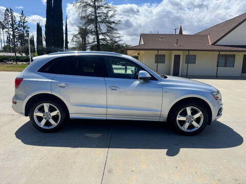 2012 Audi Q5 3.2 quattro Premium Plus