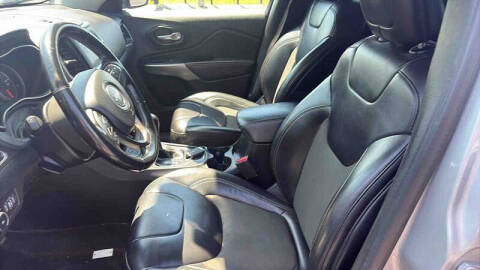 2021 Jeep Cherokee Latitude Plus