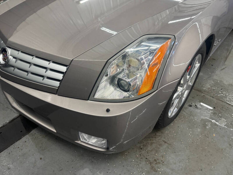 2004 Cadillac XLR