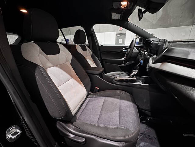 2024 Chevrolet Trax RS