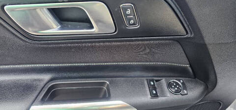 2021 Ford Mustang EcoBoost