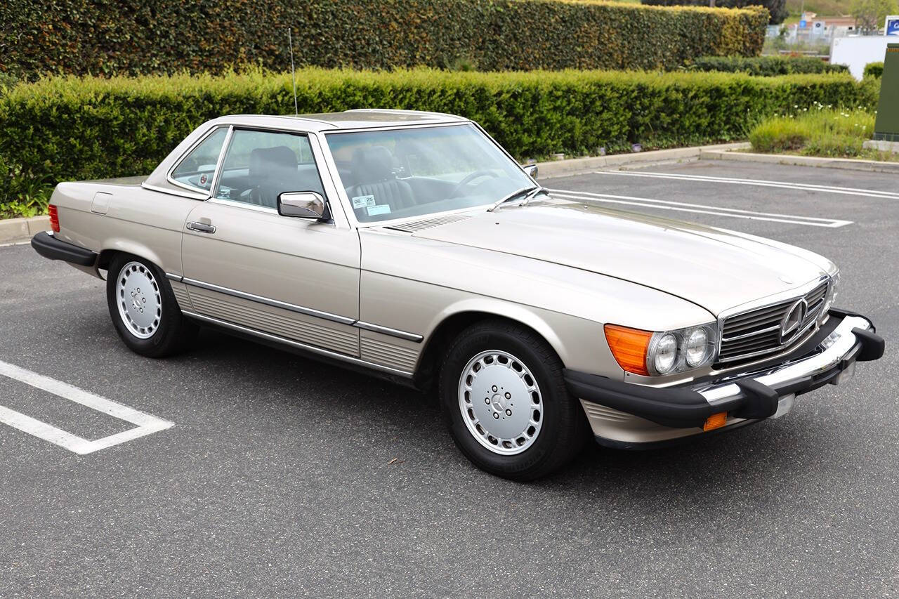 1987 Mercedes-Benz 560-Class for sale at DE AUTOS INC in San Juan Capistrano, CA