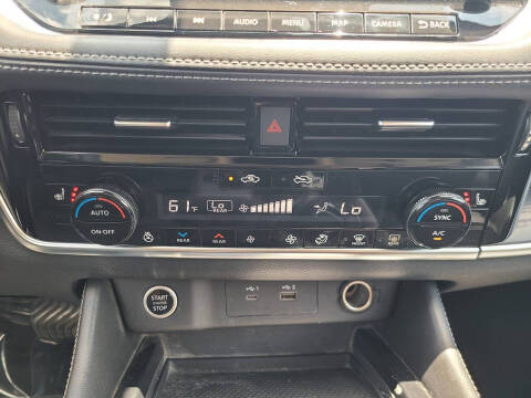 2021 Nissan Rogue SL