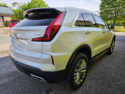 2024 Cadillac XT4 Premium Luxury